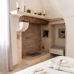 Domus San Giovanni 4*