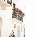 Domus San Giovanni Bed & Breakfast 4*