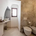 Domus San Giovanni Bed & Breakfast