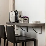 Domus San Giovanni 4*