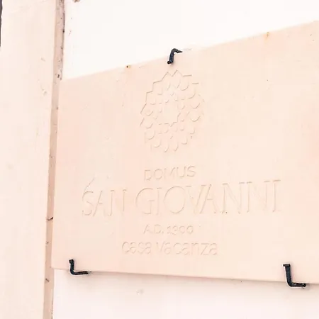 Domus San Giovanni 4*