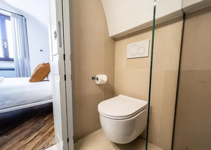 Domus San Giovanni 4*
