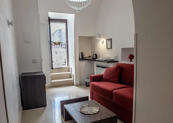 Alojamento de Acomodação e Pequeno-almoço Domus San Giovanni 4*